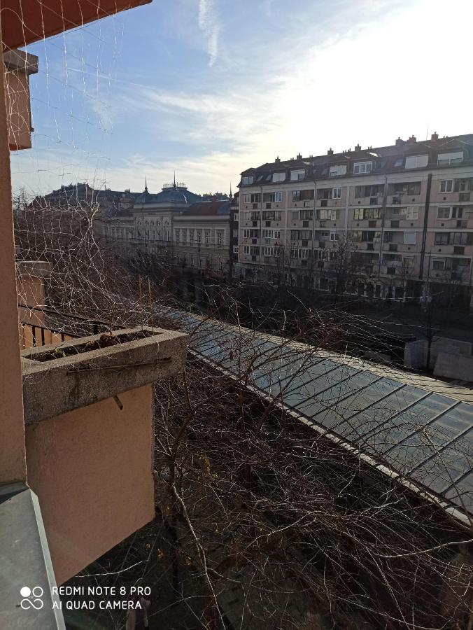 Centrum 2 apartman Szolnok Exterior foto